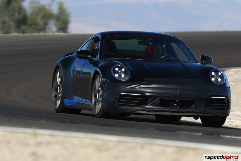Porsche 911 GT3 blue