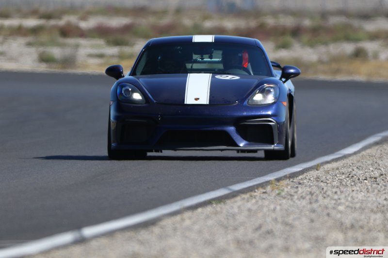 Porsche Cayman GT4 blue