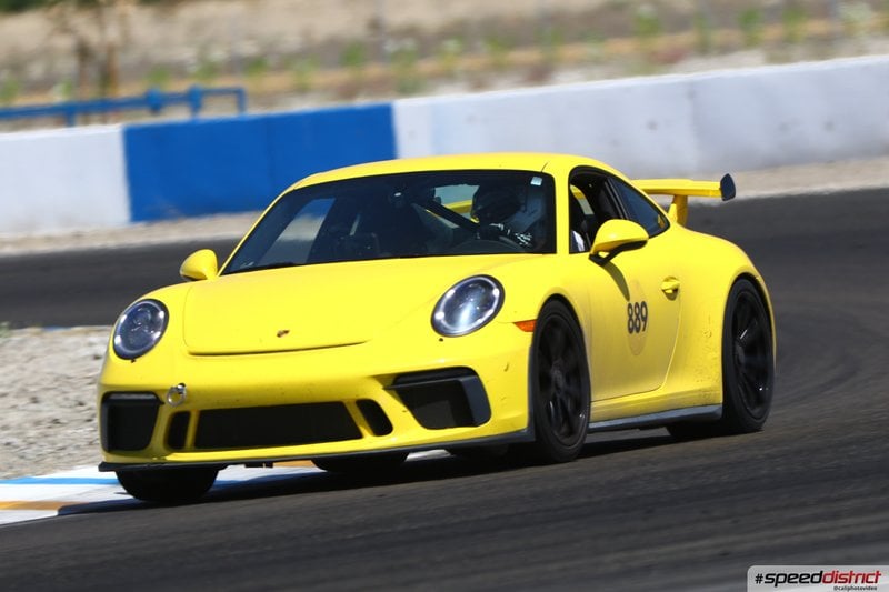 Porsche 911 GT3 yellow