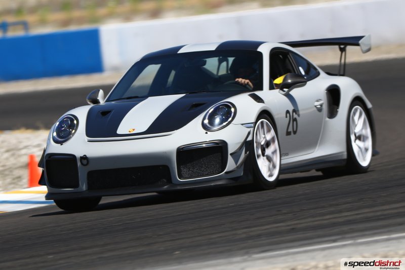 Porsche 911 GT2 RS