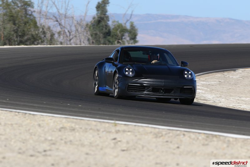 Porsche 911 GT3 blue