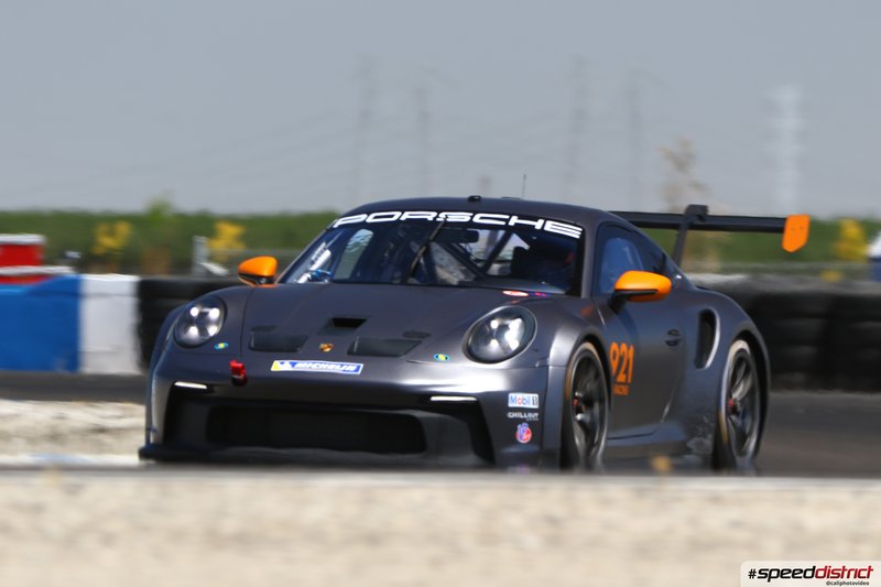 Porsche 911 GT3 Cup gray