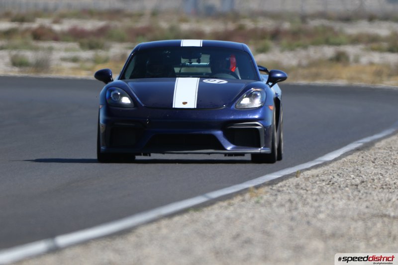 Porsche Cayman GT4 blue