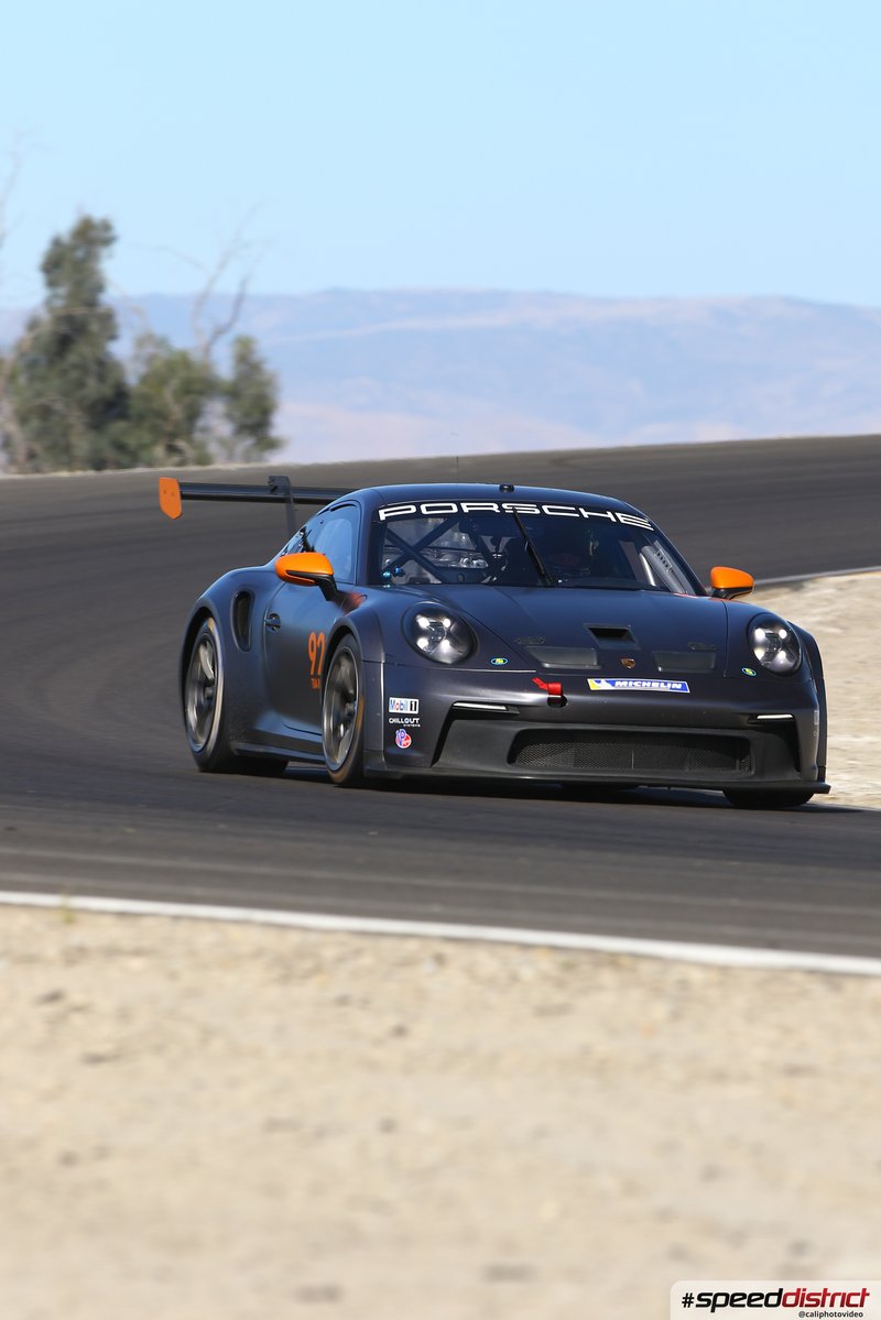 Porsche 911 GT3 Cup blue