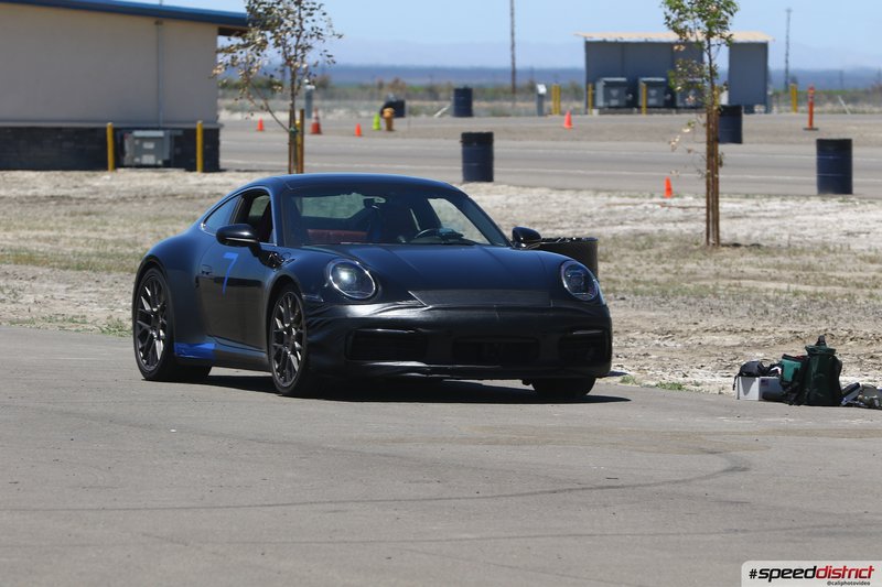 Porsche 911 GT3 blue