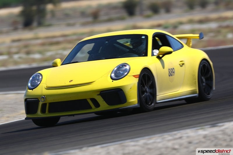 Porsche 911 GT3 yellow