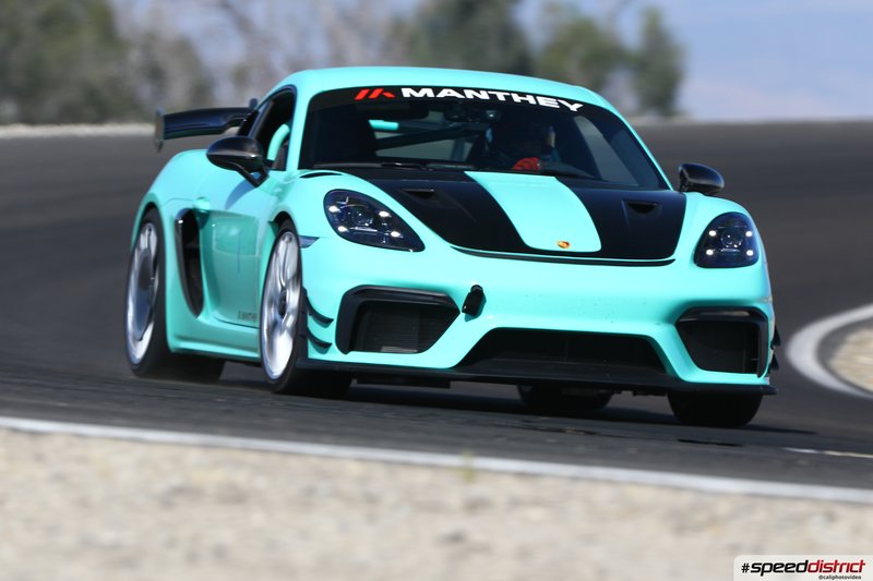 Porsche Cayman GT4