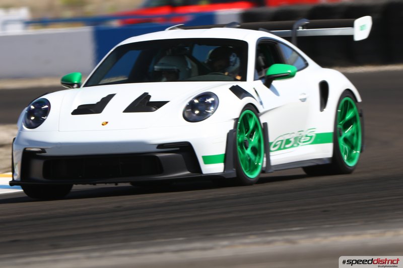 Porsche 911 GT3 RS white