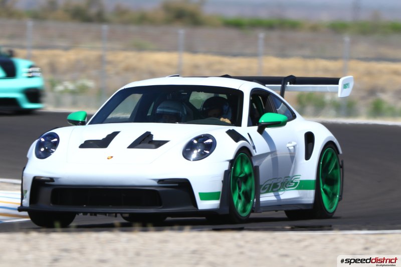 Porsche 911 GT3 RS white