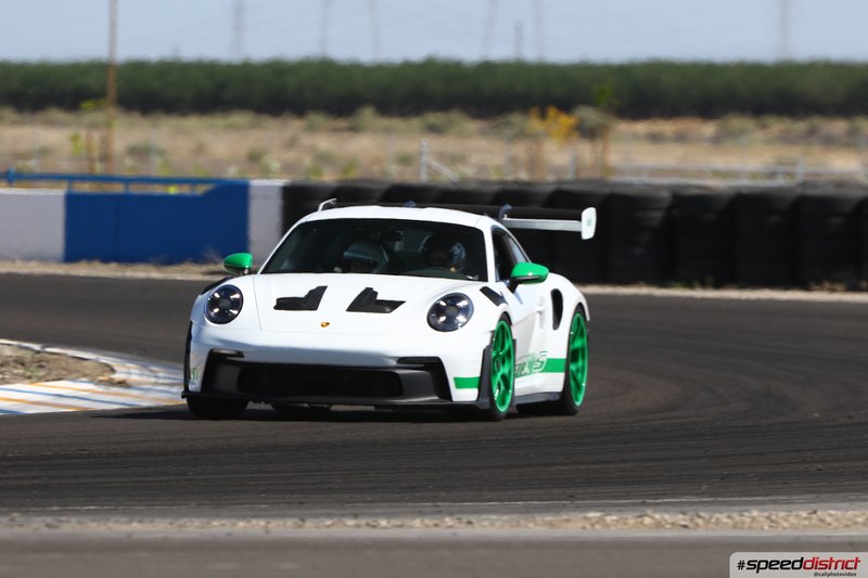 Porsche 911 GT3 RS white