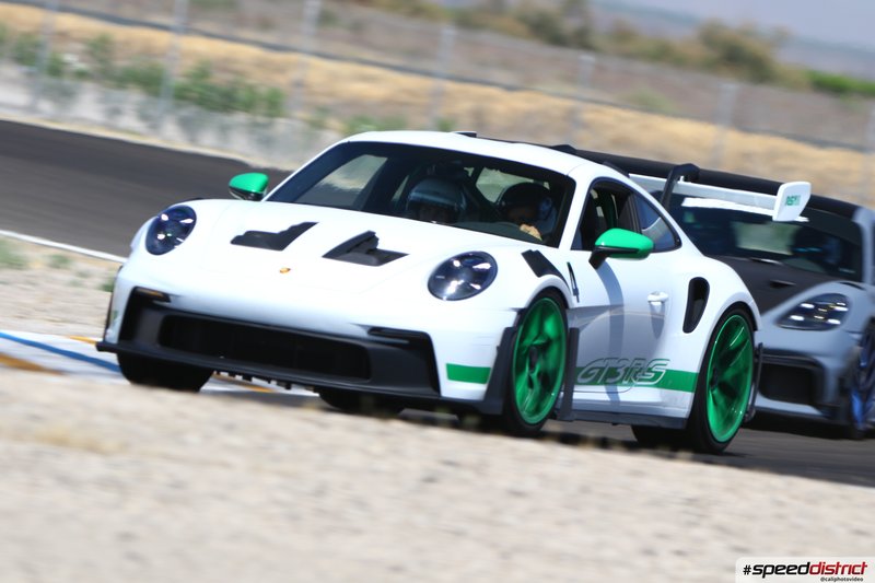 Porsche 911 GT3 RS white