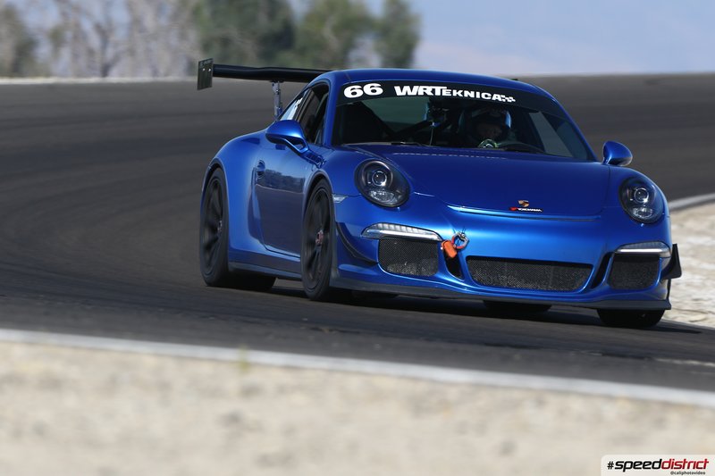Porsche 911 GT3 RS blue