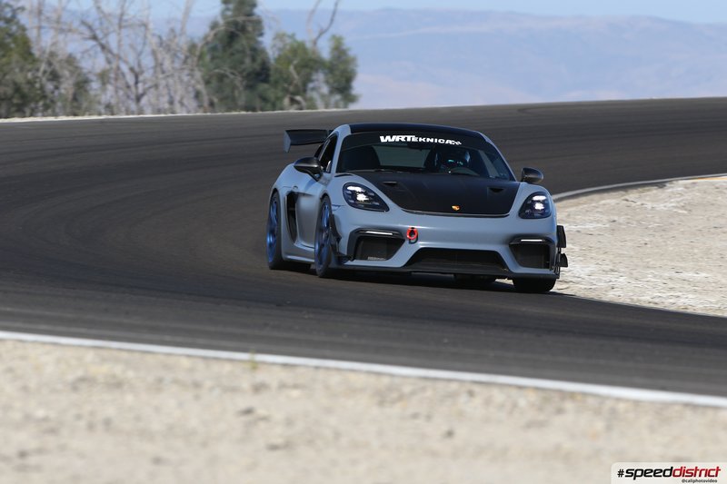 Porsche Cayman GT4 RS