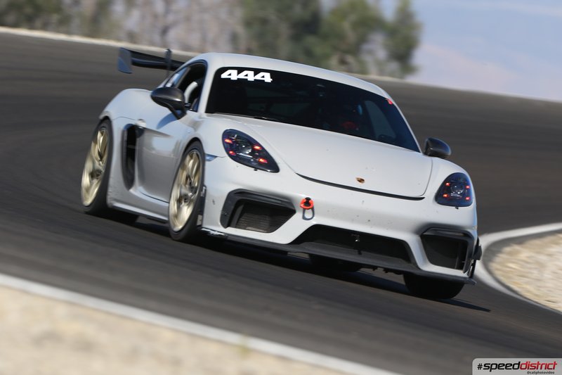Porsche Cayman GT4