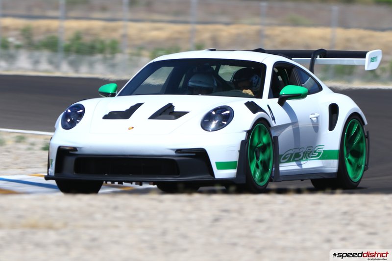Porsche 911 GT3 RS white