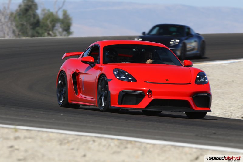 Porsche Cayman GT4