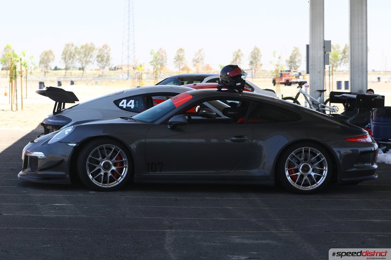 Porsche 911 GT3 Cup gray