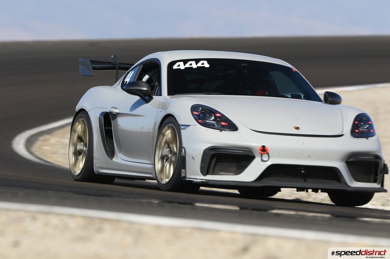 Porsche Cayman GT4