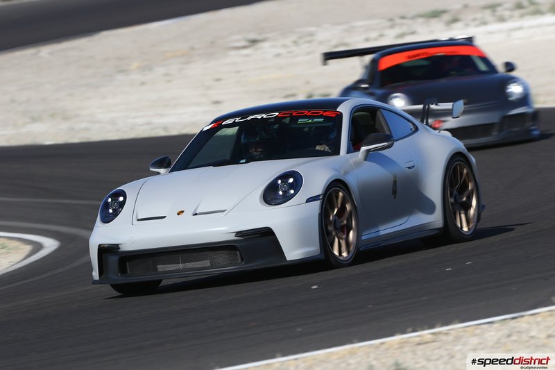 Porsche 911 GT3 RS white