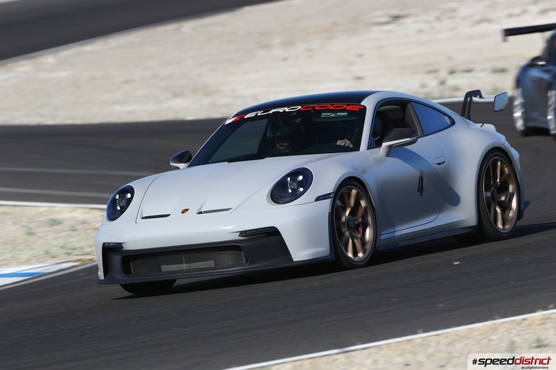Porsche 911 GT3 RS white