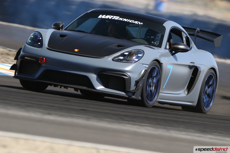 Porsche Cayman GT4