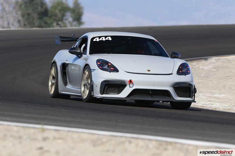 Porsche Cayman GT4