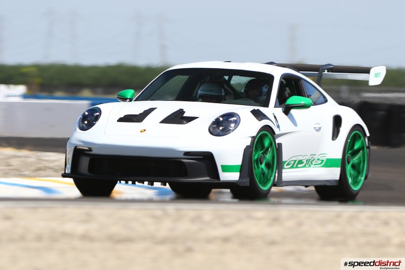 Porsche 911 GT3 RS white