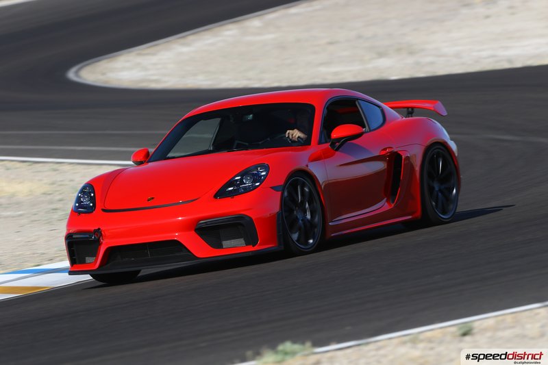 Porsche Cayman GT4