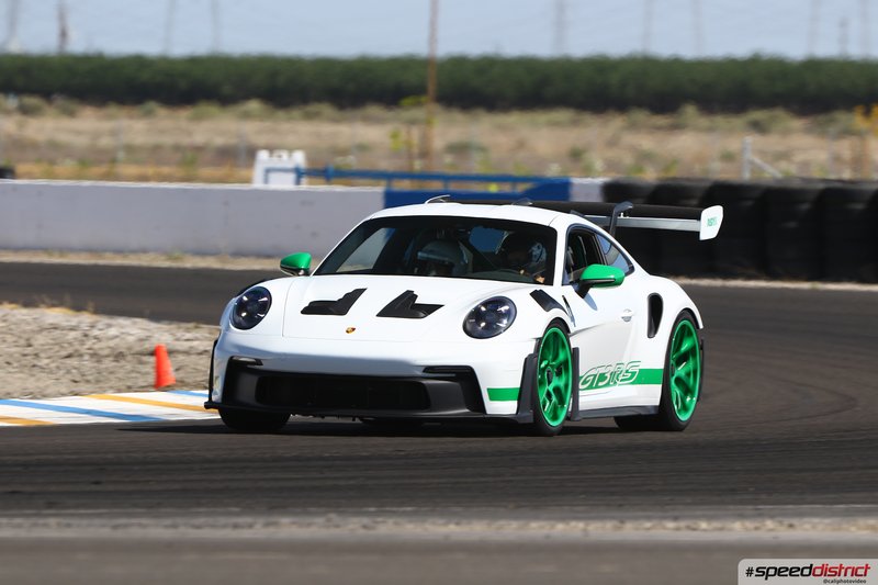 Porsche 911 GT3 RS white