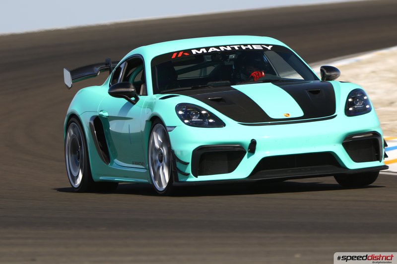 Porsche Cayman GT4 RS