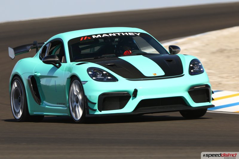 Porsche Cayman GT4