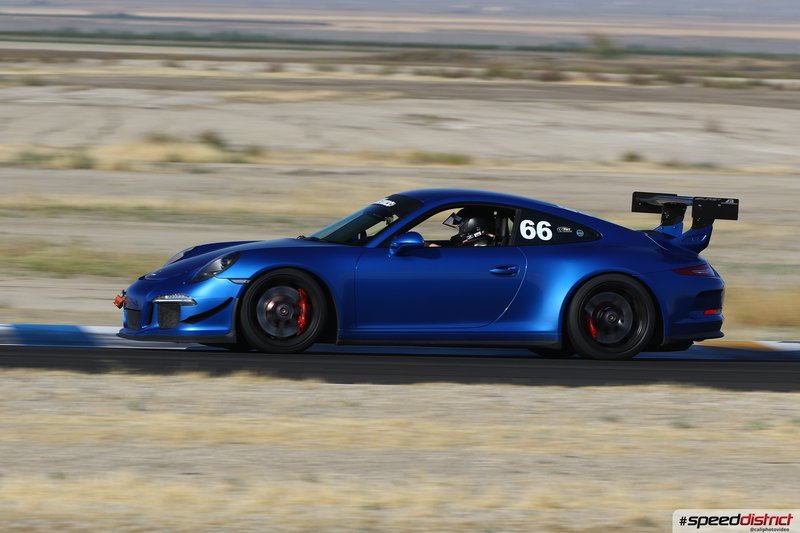 Porsche 911 GT3 RS blue