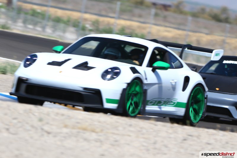 Porsche 911 GT3 RS white