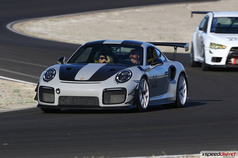 Porsche 911 GT2 RS
