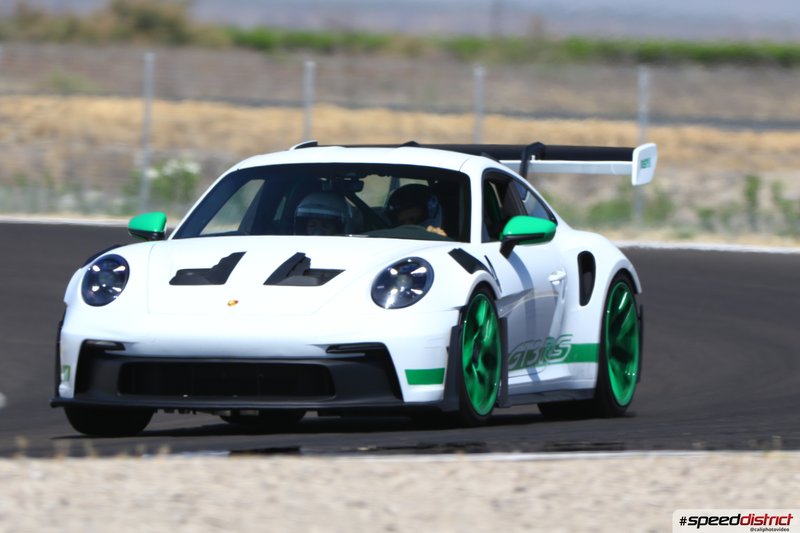 Porsche 911 GT3 RS white