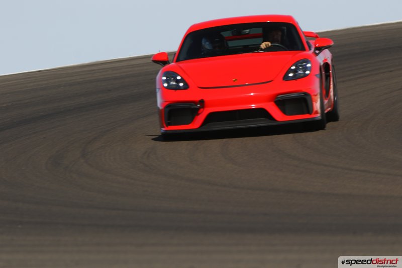 Porsche Cayman GT4