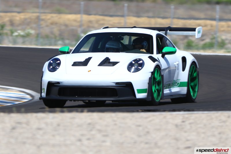 Porsche 911 GT3 RS white
