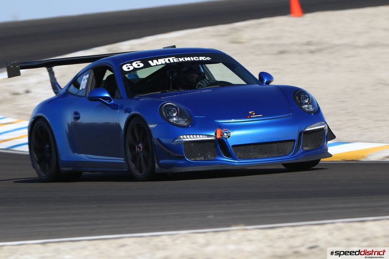 Porsche 911 GT3 RS blue