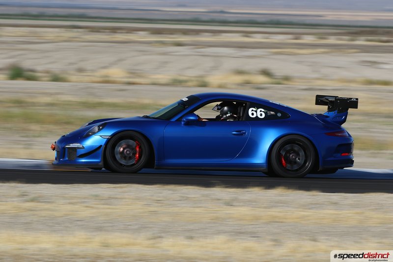 Porsche 911 GT3 RS blue