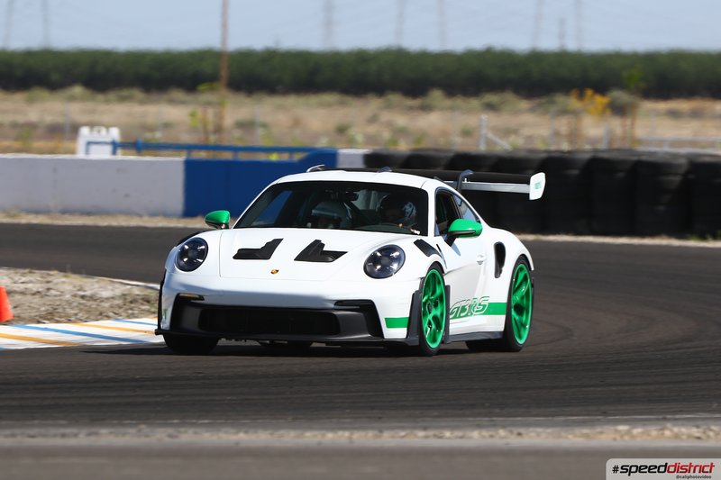 Porsche 911 GT3 RS white
