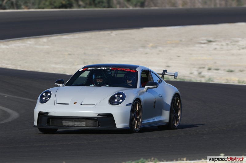 Porsche 911 GT3 RS white