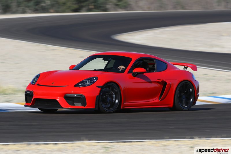 Porsche Cayman GT4