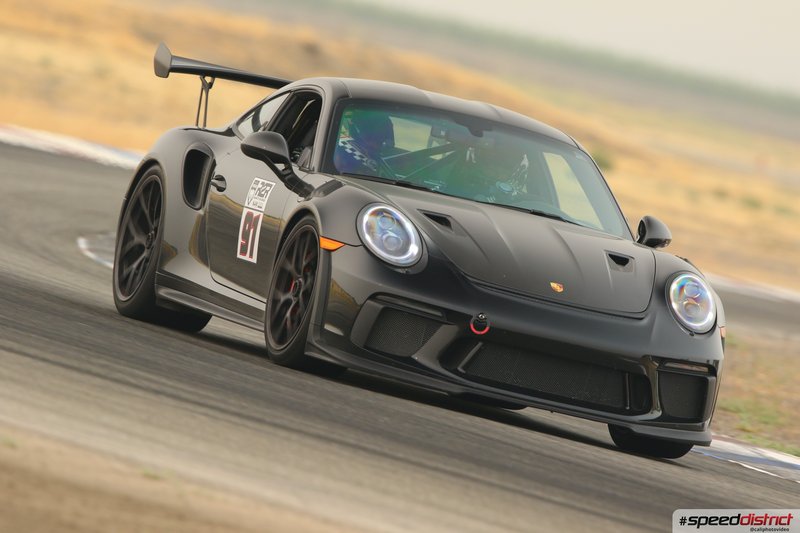 Porsche 911 GT3 RS gray