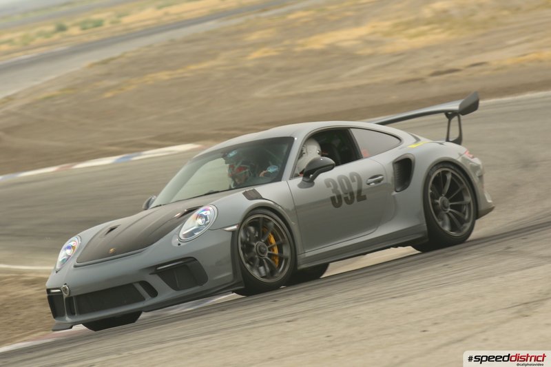 Porsche 911 GT3 RS gray
