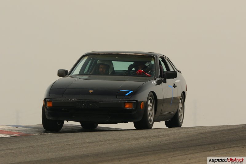 Porsche 944
