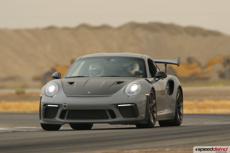 Porsche 911 GT3 RS gray