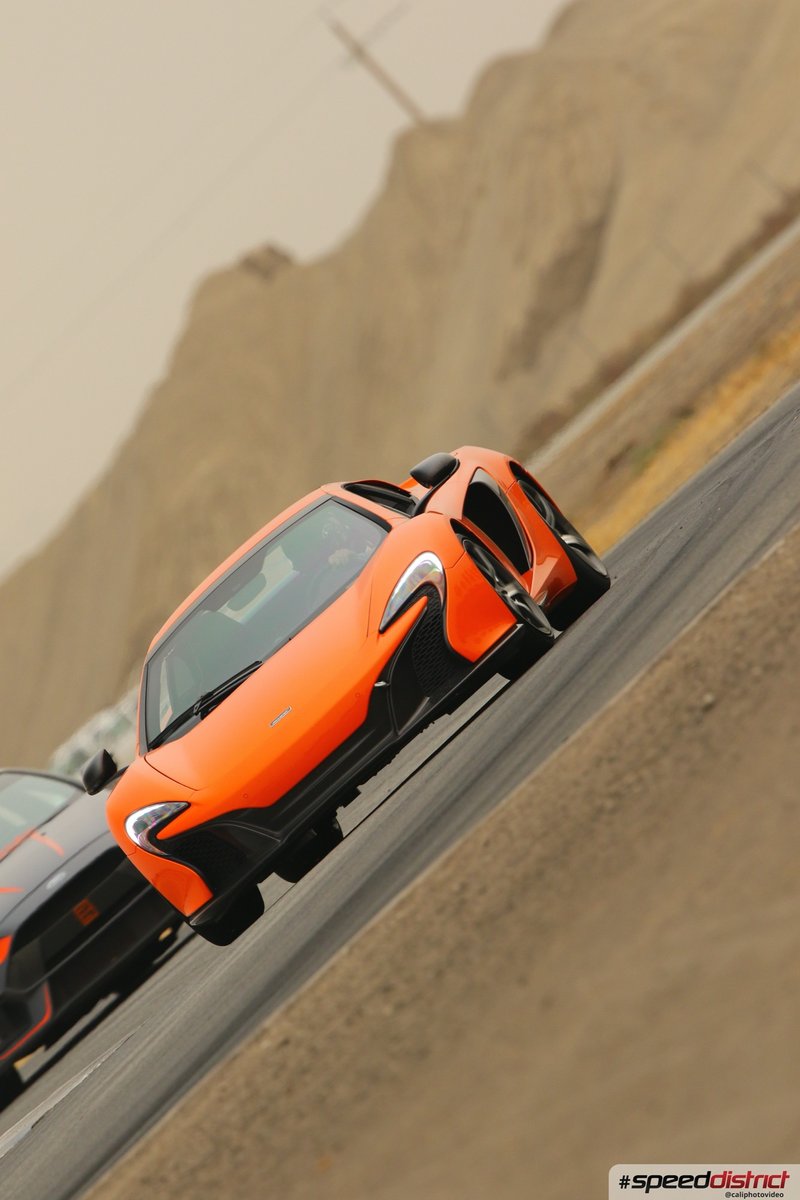 McLaren 650S