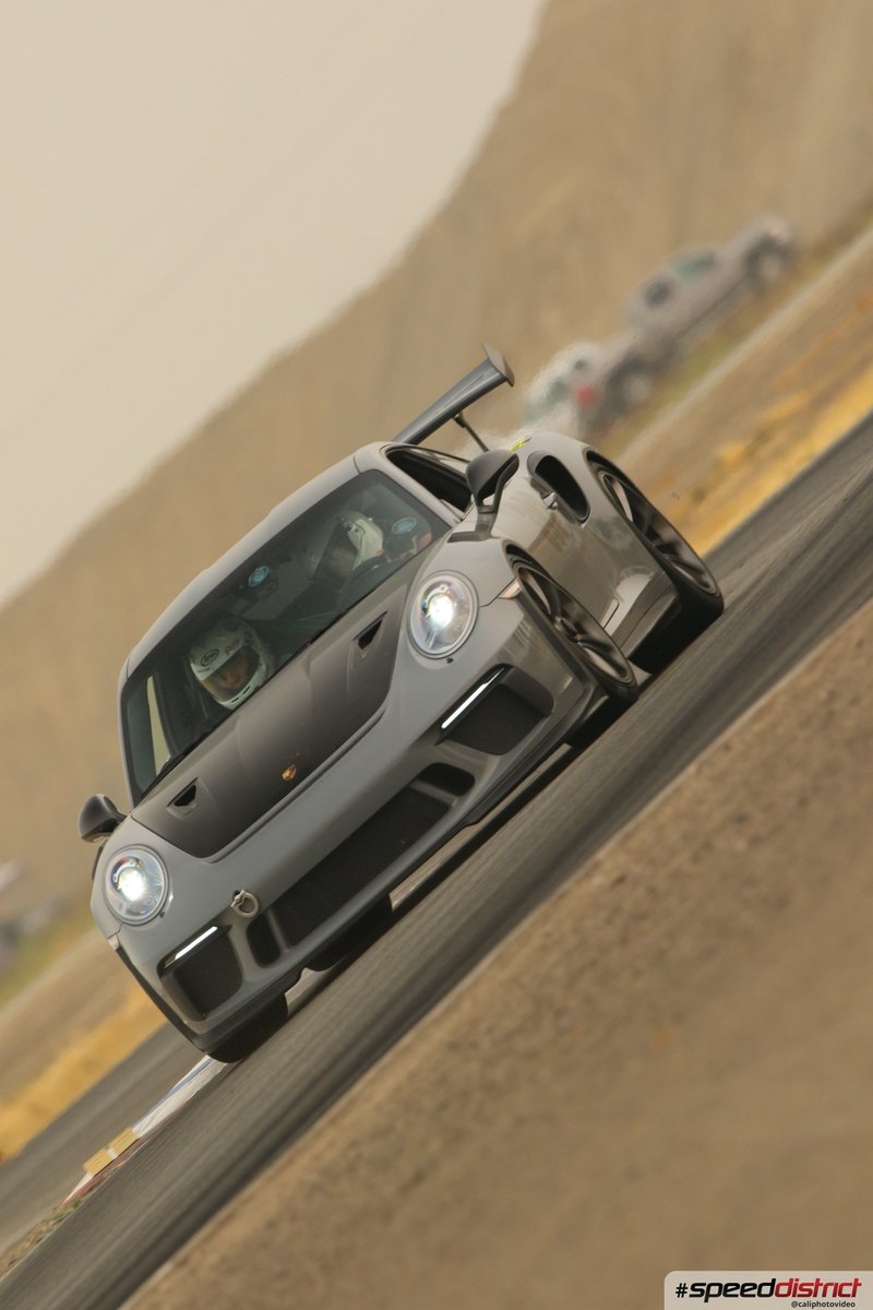 Porsche 911 GT3 RS gray