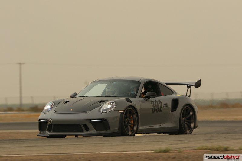 Porsche 911 GT3 RS gray
