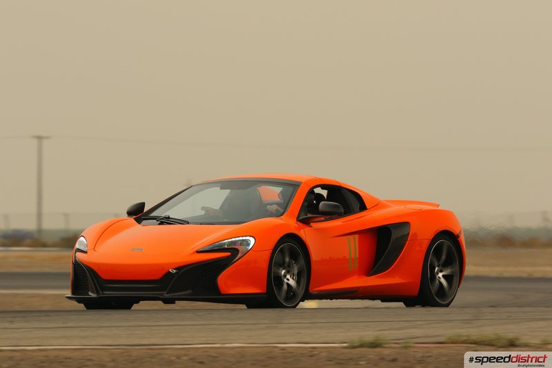 McLaren 650S